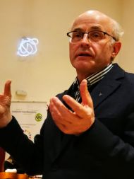 Das Geschäft mit dem Glück - Frauenzukunftstage 2020